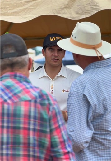 🌱💥 ¡Arrancamos ExpoSoya 2026 con todo! El primer día fue un éxito junto a Évora Lubricantes en el stand de Mainter. 🚜 Si todavía no pasaste, te esperamos en el segundo día de feria para que conozcas todo lo que tenemos para tu maquinaria… 🔥 ¡y aproveches nuestros precios de feria y promociones especiales! Nos vemos en ExpoSoya 2026 🌾 #evoralubricantes #maintermaquinaria #exposoya2026