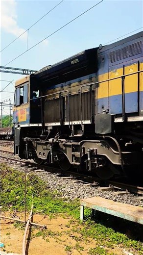 train engine starting sound #viral #train #travel