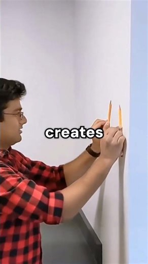 You can stick almost anything to your wall with this trick 🧱✏️⚠️#weirdphysics #everydayobjects