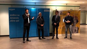 Nella metro arrivano i locker di Amazon e InPost: dove sono e come funzionano