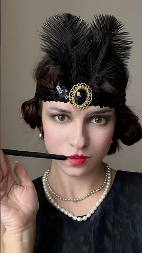 1920s hairstyle tutorial #1920sfashion #greatgatsby #retrofashion #song #vintagevibes #tiktokviral