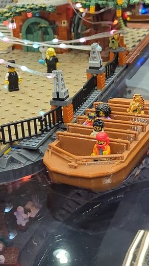 LEGO Pirates of the Caribbean Ride with Real Water! Created by River and Kaden Amaden | Beyond the Brick