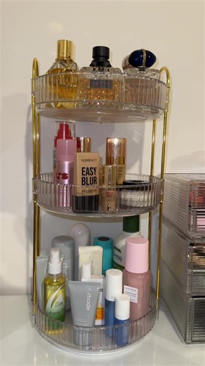 Perfect organiser for my dressing table! 🤌🏼 #fyp #organiser #perfume #skincare #vanitytable