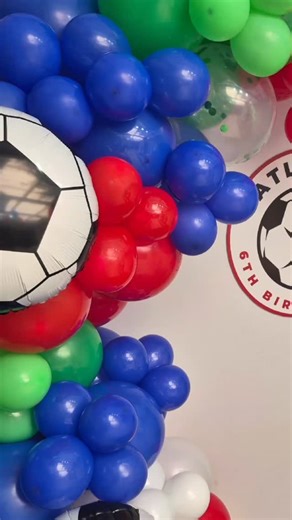 Goal!!! 🎉⚽ Atlehang just scored BIG for his 6th birthday! Alvin & the Chipmunks soccer = the ultimate party combo! 🐿️💙 This balloon garland brought all the fun, color and goals to life! ✨ Happy 6th birthday, champ! 🎂🎈 #ChipmunksParty #SoccerBirthday #6thBirthdayCelebration #BalloonGarland #KidsPartyInspo | Flutter Balloons & Events