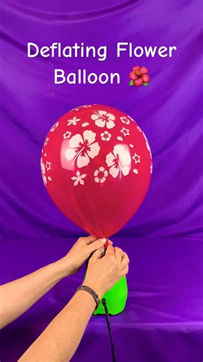 Inflating & deflating flower balloon #shorts
