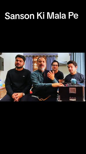 Sanson Ki Mala Pe by Mumtaz Lashari & Sons - Full Song