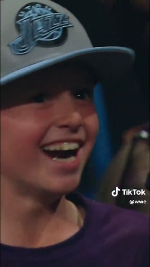 Rusev Surprises Kid During WWE Event