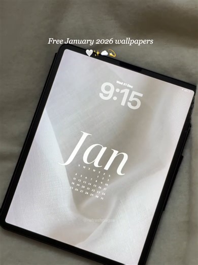 January feels softer when your screens do too. I made these cozy January 2026 wallpapers for iPad, desktop, and phone. Calm neutrals, winter textures, and a minimal calendar that doesn’t distract. Includes both Sunday start and Monday start. Free download. Link in bio. Save this for your January reset. #ipad #ipadwallpapers #desktopwallpaper #2026