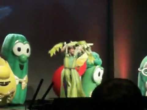 Awesome VeggieTales Live video from Sing Yourself Silly 2010 | Finding VeggieTales Live episode #1