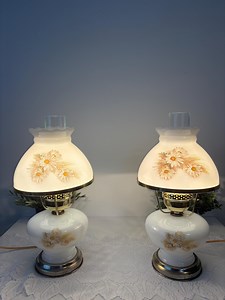 Pair of Vintage Gone With the Wind Hurricane Lamps, Milk Glass With Daisies, 1960s, Hurricane Lamps Milk Glass Floral - Etsy