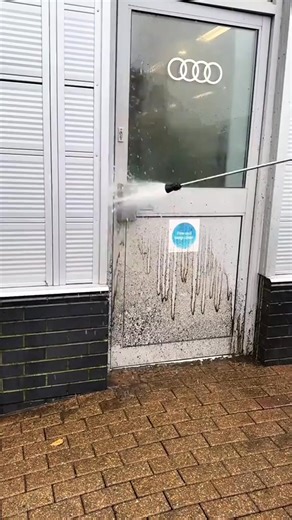 Pressurewashing #pressurewashing #cleaning #asmrcleaning #satisfying #soclean | Amazingtips