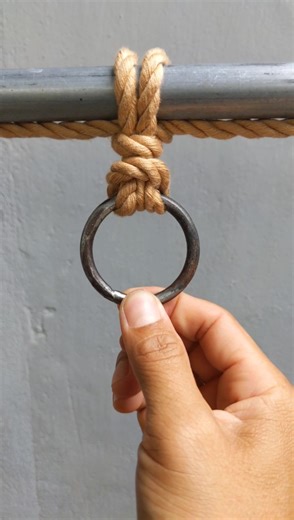 Smart Rope Hacks And Techniques. #slippedhitch #endropeconnection #wierknot #truckerhitches #fishinghitch #stringlinehitch #woodbundlehitch #ropeladderknot #coilropeknot #lashingknot | Millie