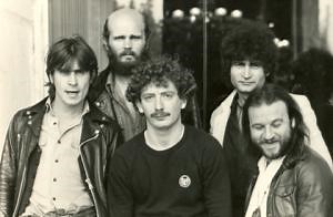 Piramis - Liedtext: Ajándék