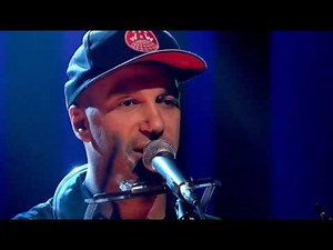 The Nightwatchman - One Man Revolution (Live on Jools Holland 2007)
