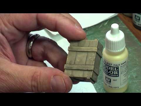 Weathered Wood Effects - Painting a Crate