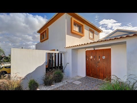 Attractive Village Home With Private Garden for sale in São Bartolomeu de Messines, Algarve