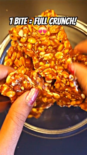Crunchy Peanut Chikki 😍 | 1 Bite = Full Crunch #recipe #shorts