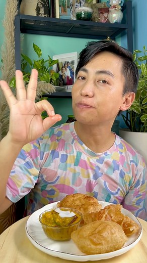 Best Combination for Luchi lover ❤️ with Chhola’r Dal .Which one ☝️ you prefer with Luchi Chhola’r Dal or Aloo dum do comment and also tag and share with them who start there day with Luchi ❤️Recipe: For best results Soak the Channa dal overnight. To prepare Luchi you can use Atta (wheat flour ) Take 1 cup of wheat flour , mix it with 2 tsp oil and salt . For best results keep it for 10 to 15 mins .To prepare Chhola’r Dal : Cook the dal in pressure cooker adding salt and tejpata in it .For Tarka