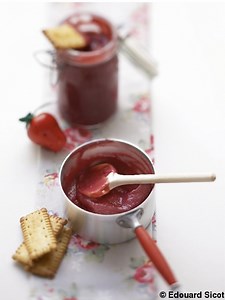 Curd aux fruits rouges pour 4 personnes - Recettes - Elle à Table