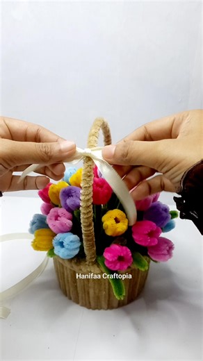 Tutorial bunganya udah di upload ya best... #idekreatif #tutorial #bungakawatbulu #diy #handcraft #handmade #pipecleanerart #kerajinantangan #fuzzywireflowers #chennilestem #usahandcraft | Hanifaa Craftopia