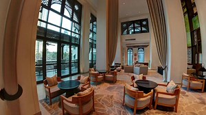 Waiting no more, it's finally the weekend! Visit Vida Downtown for a laid-back sunset and enjoy 50% off on selected house beverages from 5.00pm to 8.00pm. Call: 971 4 428 6888 #VidaHotels #VidaSunsets #EmaarHospitality | Vida Hotels and Resorts