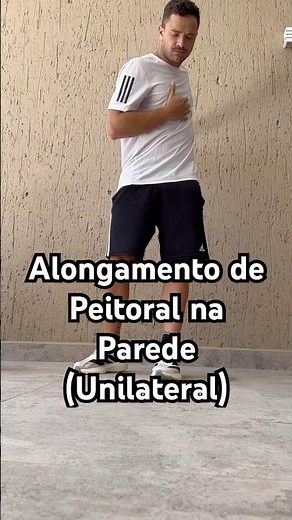 Alongamento de Peitoral na Parede (Unilateral) - Treino em Casa | TreinaMente