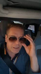 Nagy svihák vagy, nem is mondtad, hogy bekötik a Lölő barátod fejét...! Még több Cyla a YouTube-on: https://bit.ly/cyla_youtube | Csaba Kajdi