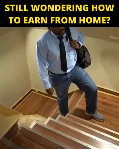 What breaks or makes an e-commerce success story? Over 25,000 success stories and over $10,000,000 in Cash Flow! 💰 The proof is in the numbers! 💯 My name is Reggie, known in online circles as Mr. Ecom. 🎁 Being in the right industry at the right time brought me so much fortune that I passed the blessing down to the next generation. My family is set for life, and I also improved the lives of more than 25,000 other families by giving them the ULTIMATE e-commerce system to make Online GOLD togeth