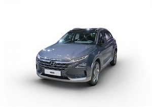 Hyundai Nexo Videos: Reviews Videos by Experts, Test Drive, Comparison