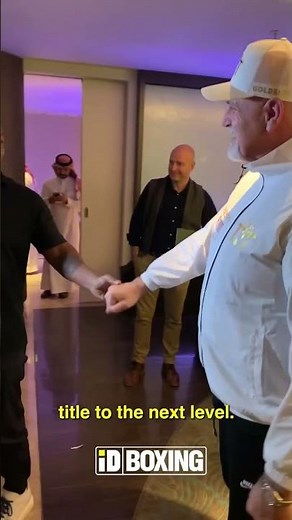 👀 Mike Tyson meets Big John Fury!