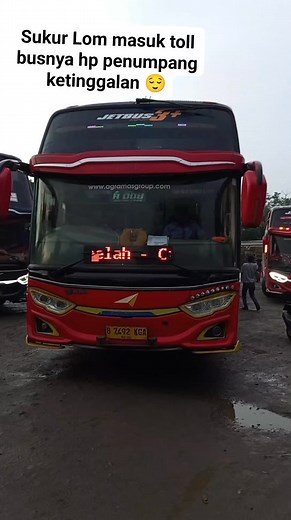 Beruntung masih di terminal hp penumpang ketinggalan 😍 #busakap #trending #reels | Bus Engkel