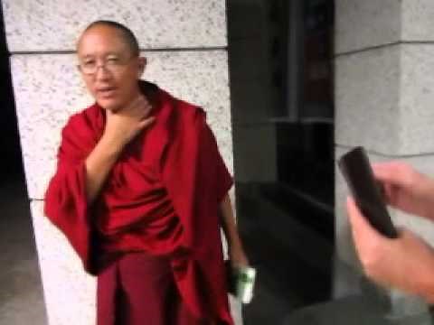 tibetan monk demonstrates throat singing