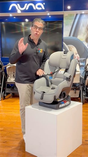 Pro tip: Before removing your car seat liner to wash it, hit record on your phone! 📱🎥 It’ll save you major frustration when it’s time to put it back together. Clean seat, zero guesswork! ✨🚗🧼 | Bambi Baby