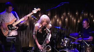 Wishing you a groovy weekend…🎷 GATE A5 GENEVE - snippet taken at BIX Jazzclub with Till Sahm, Robert Schulenburg and Felix Lehrmann. | Stephanie Lottermoser