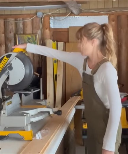 Log Cabin Loft Renovation: Complete ✔️ #cottagecore | Hannah Lee Duggan