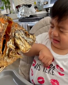 This kid's reaction to food is so adorable 🥺🍕 | FOODbible