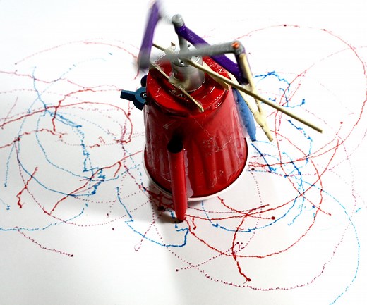 Mechanical Art Bots: Four-Bar Linkage Mechanism