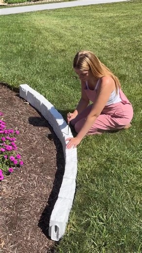 372 reactions · 30 comments |  Artificial stone landscape edging | Lawn, flowerbed and courtyard edging | Durable and beautiful, easily create a neat outdoor space  ✅ Artificial stone appearance ✅ Applicable in multiple scenarios ✅ Modular design ✅ Durable material ✅ With 8 fixing nails ✅ Beautiful and practical Artificial stones suitable for lawn edges, flower beds and courtyard edges | Vaobrolpso | Facebook