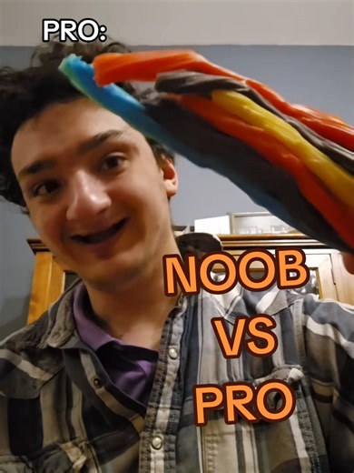 Licorice Eating Challenge: Noob vs Pro