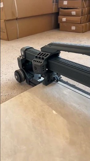 Ceramic tile pusher horizontal cutter.