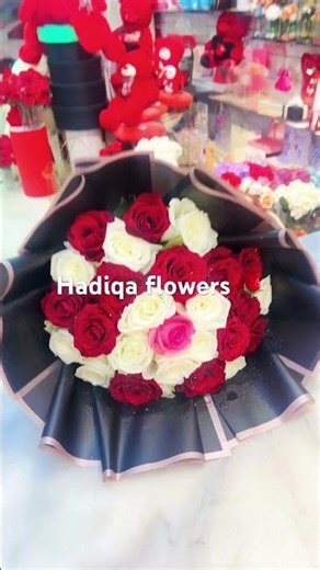 ##$$ Hadiqa flowers 🌹🌹 fresh flowers hand bouquet write& rad roses ❤️❤️❤️