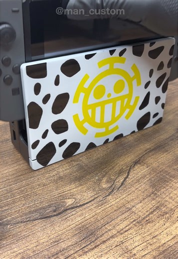 Custom Nintendo Switch Dock Inspired by Trafalgar D. Water Law