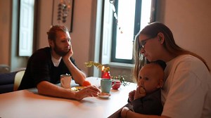 Creating Family Moments Enjoying Intimate Dining Experiences with a Child at Home