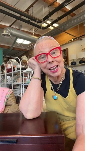 Freighthouse Design & Consign on Instagram: "Shop our online store #silver #consignment #antiques #vintage #makeityours #homedecor #tabletop #shoponline #grandmillennial #shopsmall"