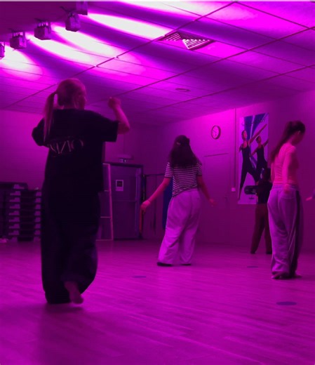 Dance Studio Commercial & Trial Class