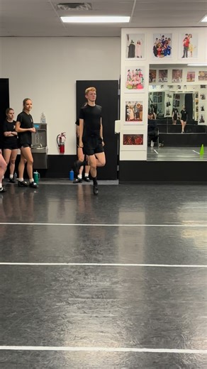 One last time 🤝 #irish #irishdance #irishdancer #dance #viral I’ll leave this hornpipe in 2025 I promiseee, just have to reminisce on my most popular video of the year ❤️ | Lucky Howard