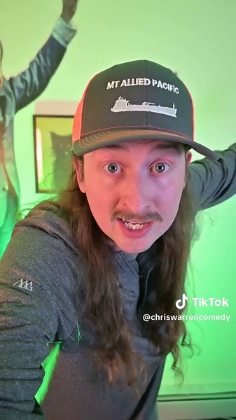 Chris Warren (@chriswarrencomedy)’s videos with original sound - Chris Warren