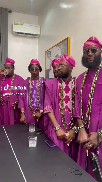 Groomsmen Entrance: A Fun Wedding Comedy Moment