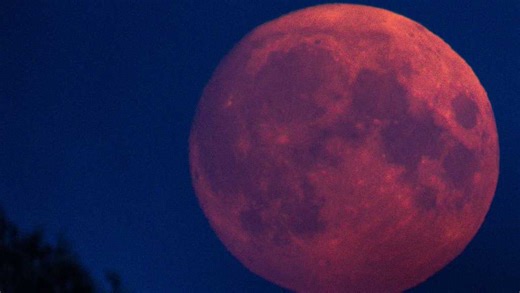 Total lunar eclipse: When will totality, blood moon be visible in Omaha area