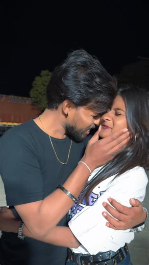 A_R_Y_A_N 👑 on Instagram: "Tag 🏷️ Ur Love❤️🙈 @ig_aryan.02 . . . . #couple #explore #explorepage #love #couple"